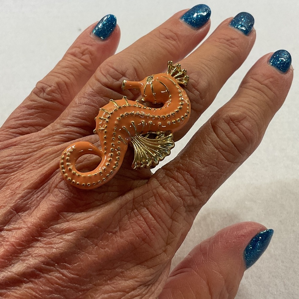 Seahorse Ring